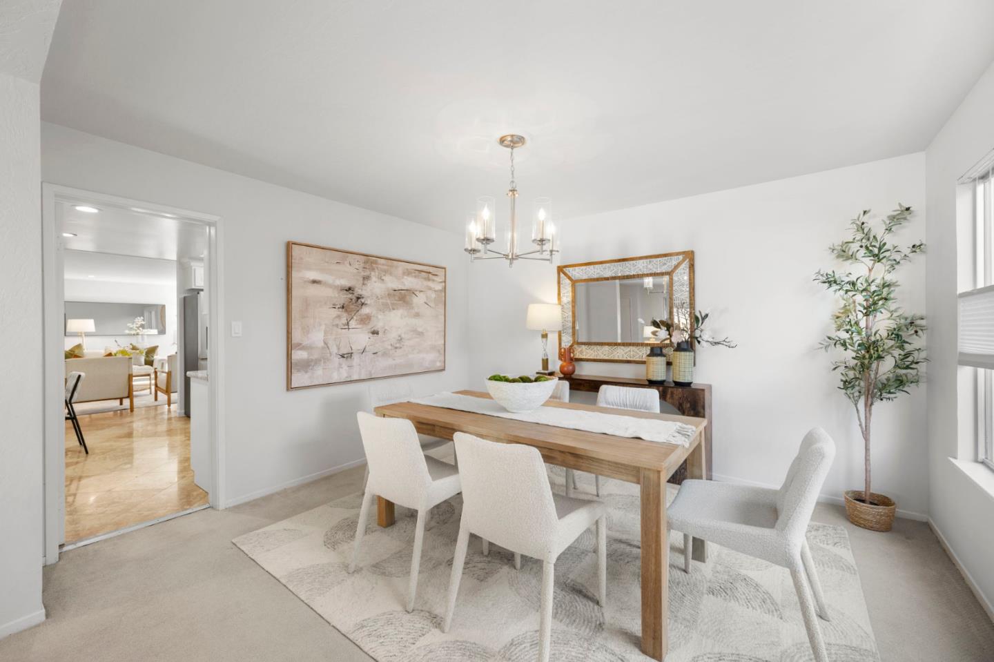 Detail Gallery Image 16 of 78 For 2056 Fairmont Dr, San Mateo,  CA 94402 - 6 Beds | 4 Baths