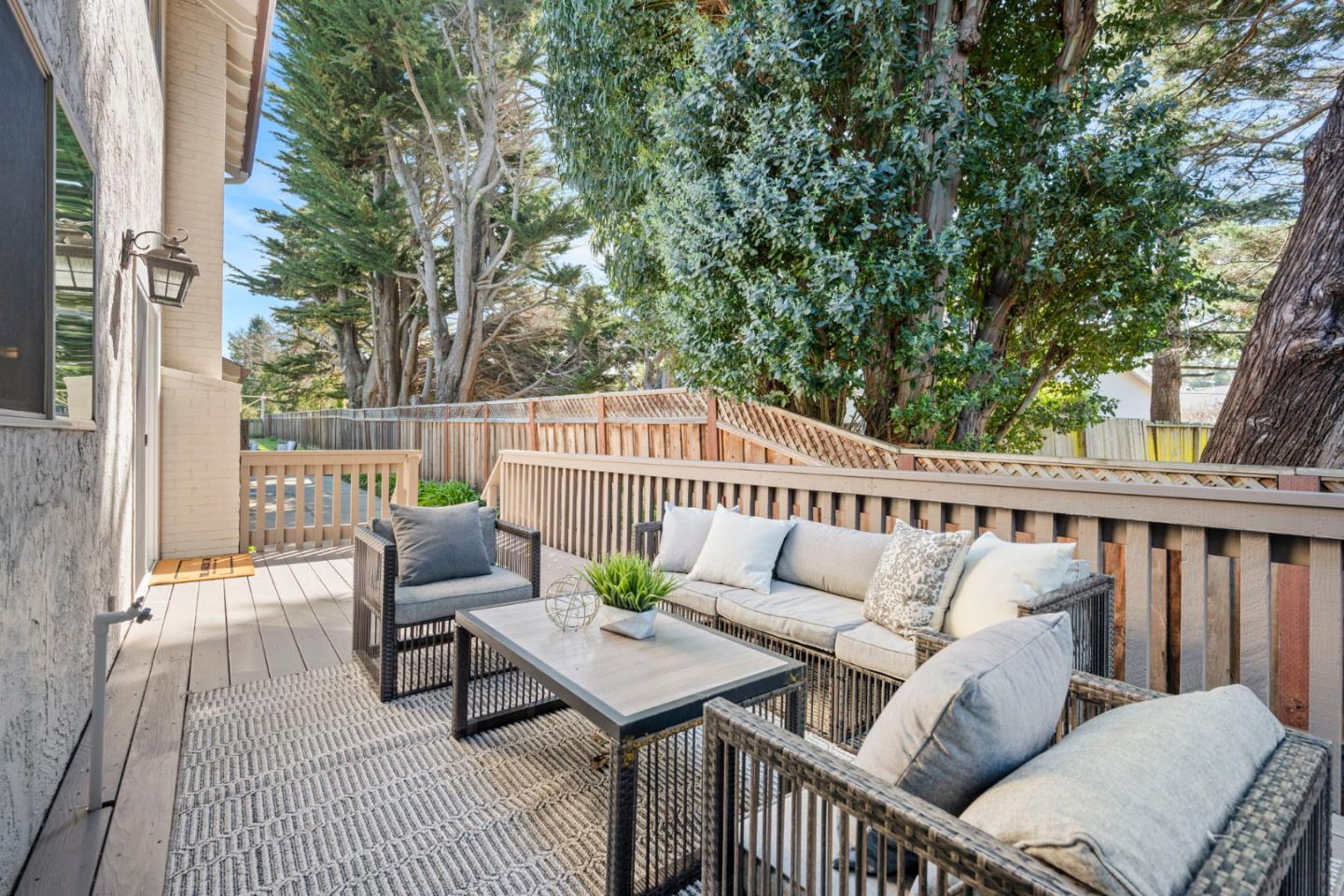 Detail Gallery Image 58 of 78 For 2056 Fairmont Dr, San Mateo,  CA 94402 - 6 Beds | 4 Baths