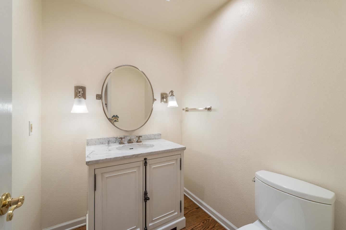 Detail Gallery Image 26 of 38 For 22241 Toro Hills Dr, Salinas,  CA 93908 - 4 Beds | 2/1 Baths
