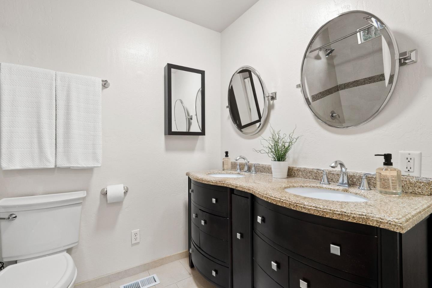Detail Gallery Image 21 of 36 For 600 Cook Way, Ben Lomond,  CA 95005 - 4 Beds | 2/1 Baths