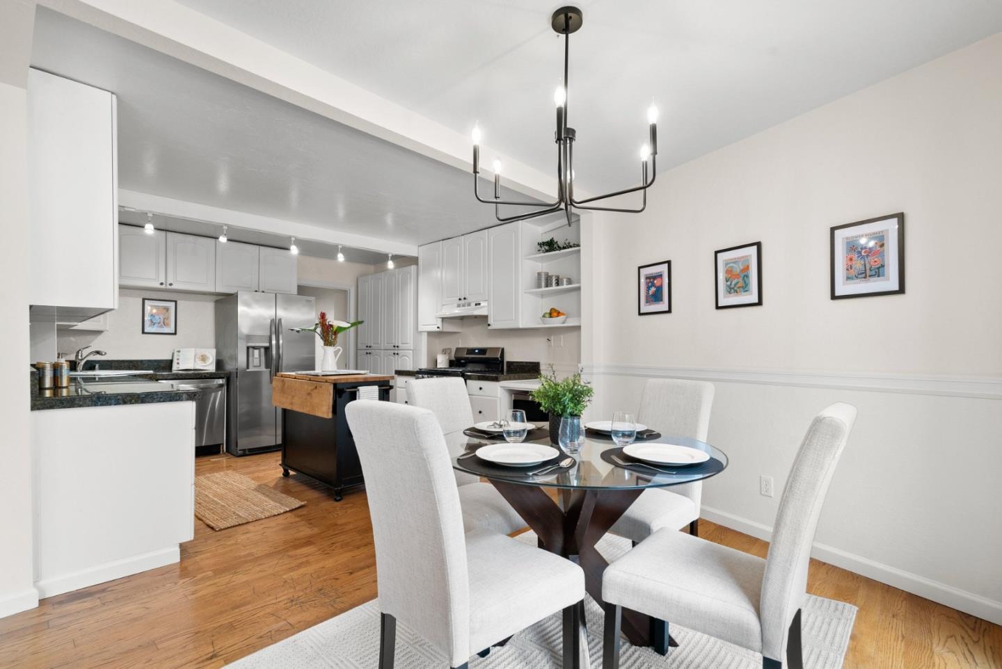 Detail Gallery Image 8 of 36 For 600 Cook Way, Ben Lomond,  CA 95005 - 4 Beds | 2/1 Baths