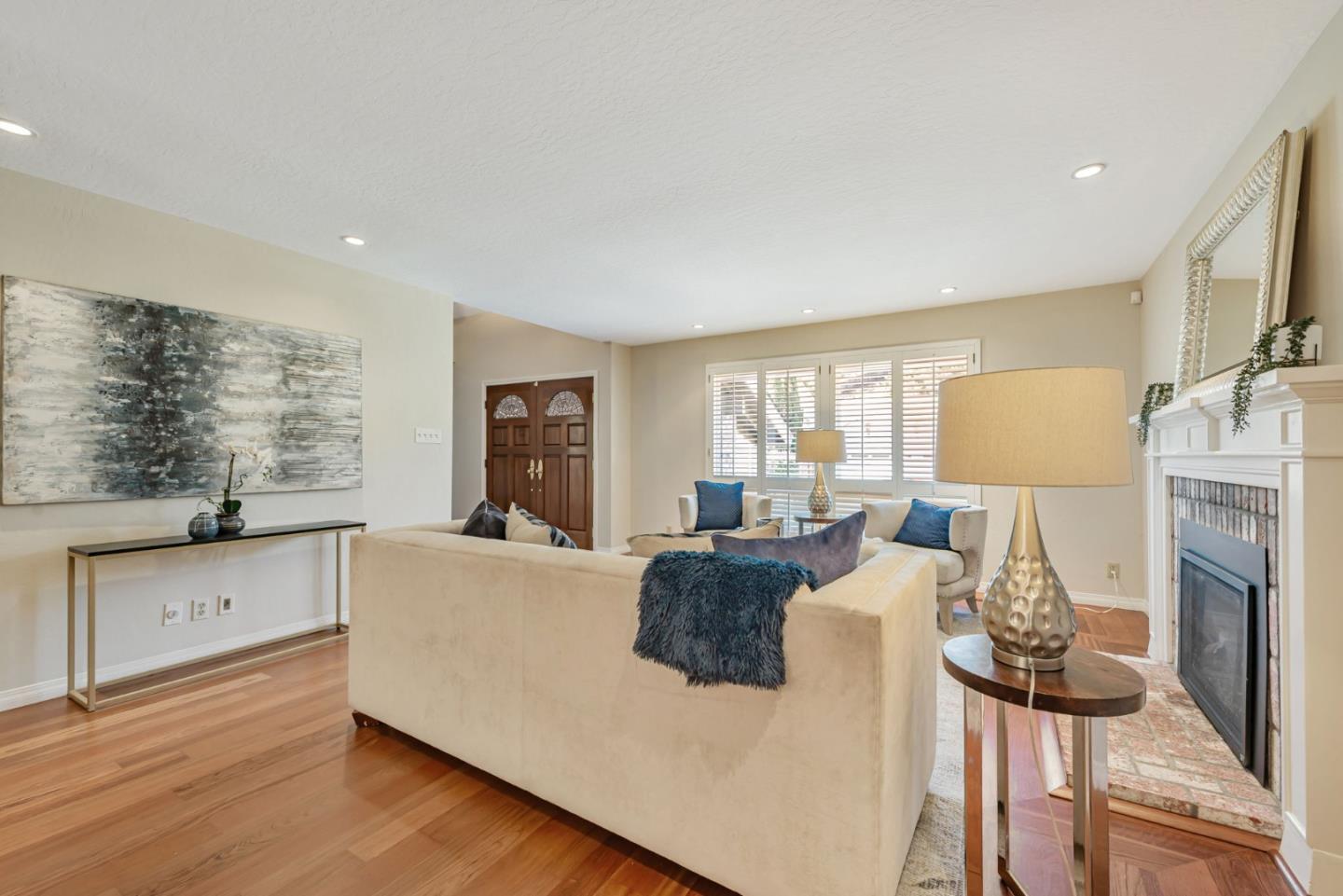 Detail Gallery Image 10 of 40 For 1521 Cherrywood Dr, San Mateo,  CA 94403 - 5 Beds | 2/1 Baths