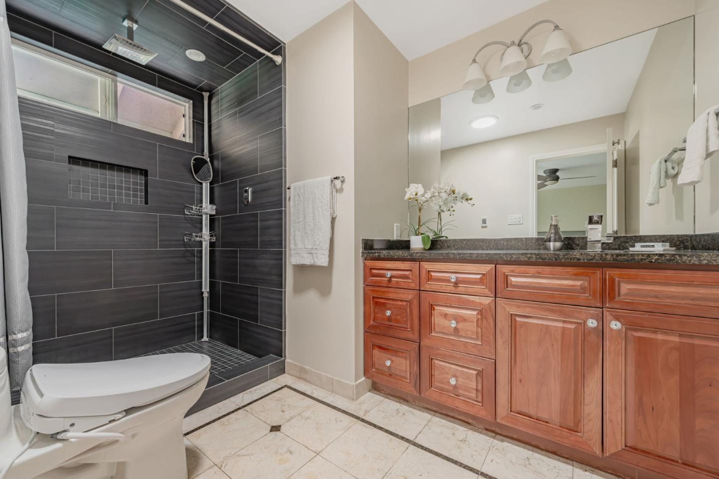 Detail Gallery Image 27 of 40 For 1521 Cherrywood Dr, San Mateo,  CA 94403 - 5 Beds | 2/1 Baths