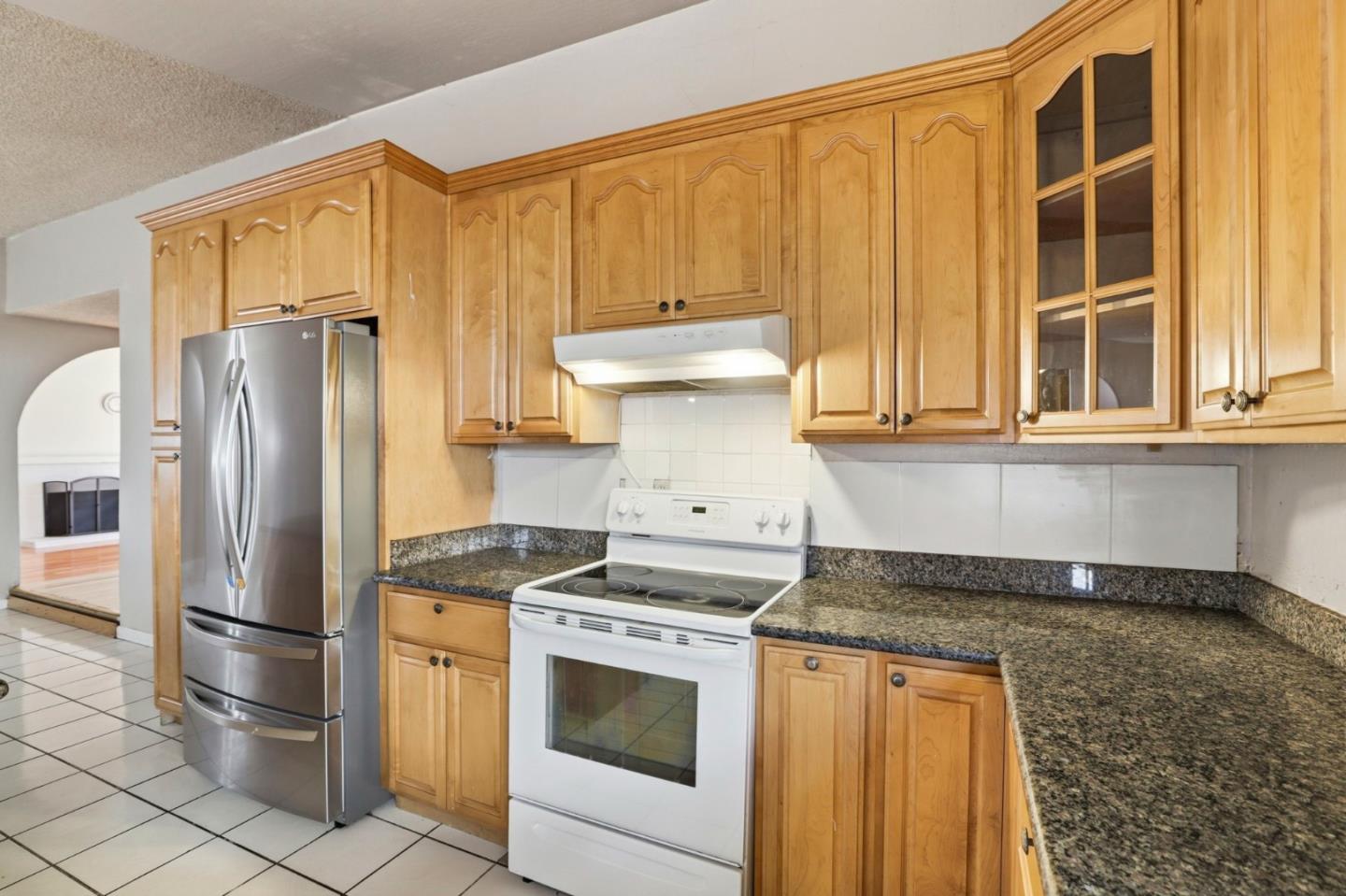 Detail Gallery Image 12 of 38 For 2834 Rainwood Ct, San Jose,  CA 95148 - 4 Beds | 2 Baths