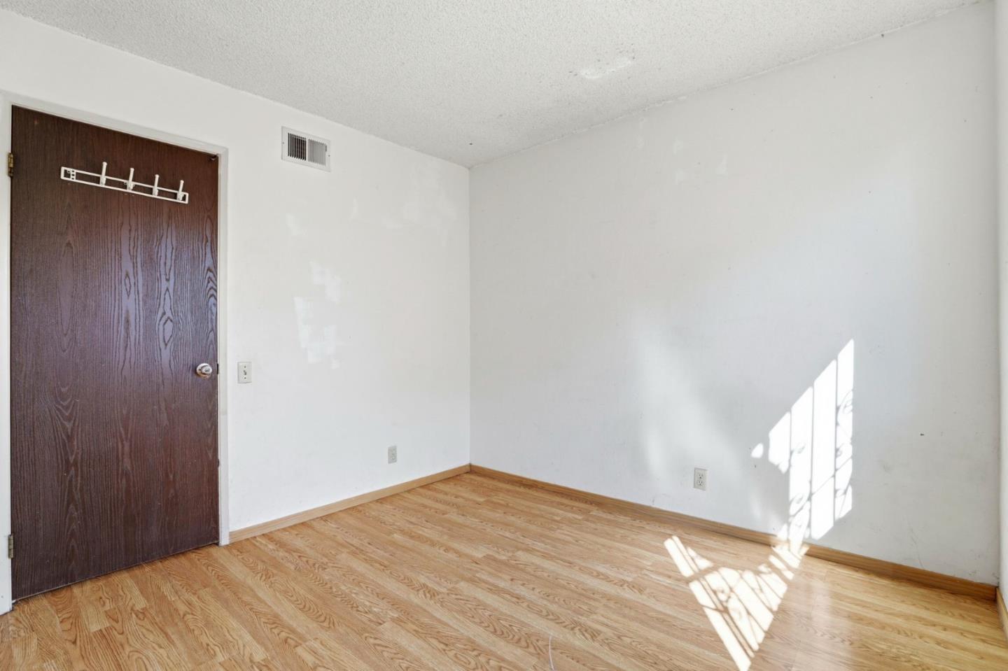 Detail Gallery Image 28 of 38 For 2834 Rainwood Ct, San Jose,  CA 95148 - 4 Beds | 2 Baths