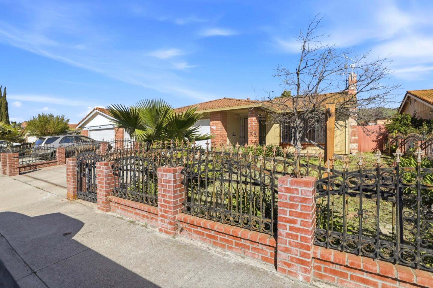 Detail Gallery Image 3 of 38 For 2834 Rainwood Ct, San Jose,  CA 95148 - 4 Beds | 2 Baths