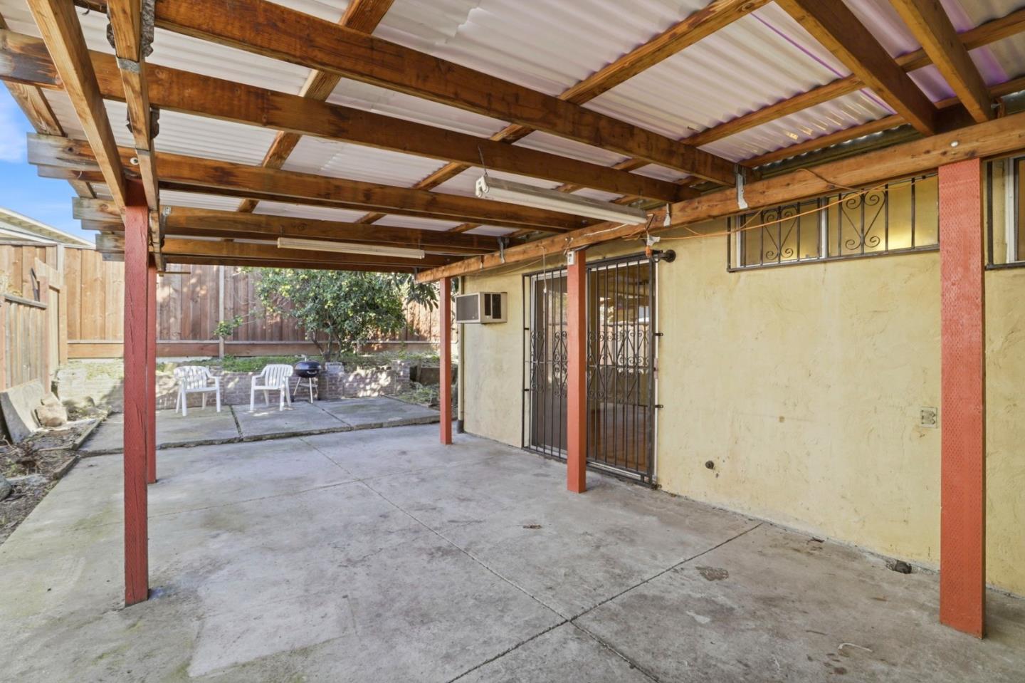 Detail Gallery Image 30 of 38 For 2834 Rainwood Ct, San Jose,  CA 95148 - 4 Beds | 2 Baths