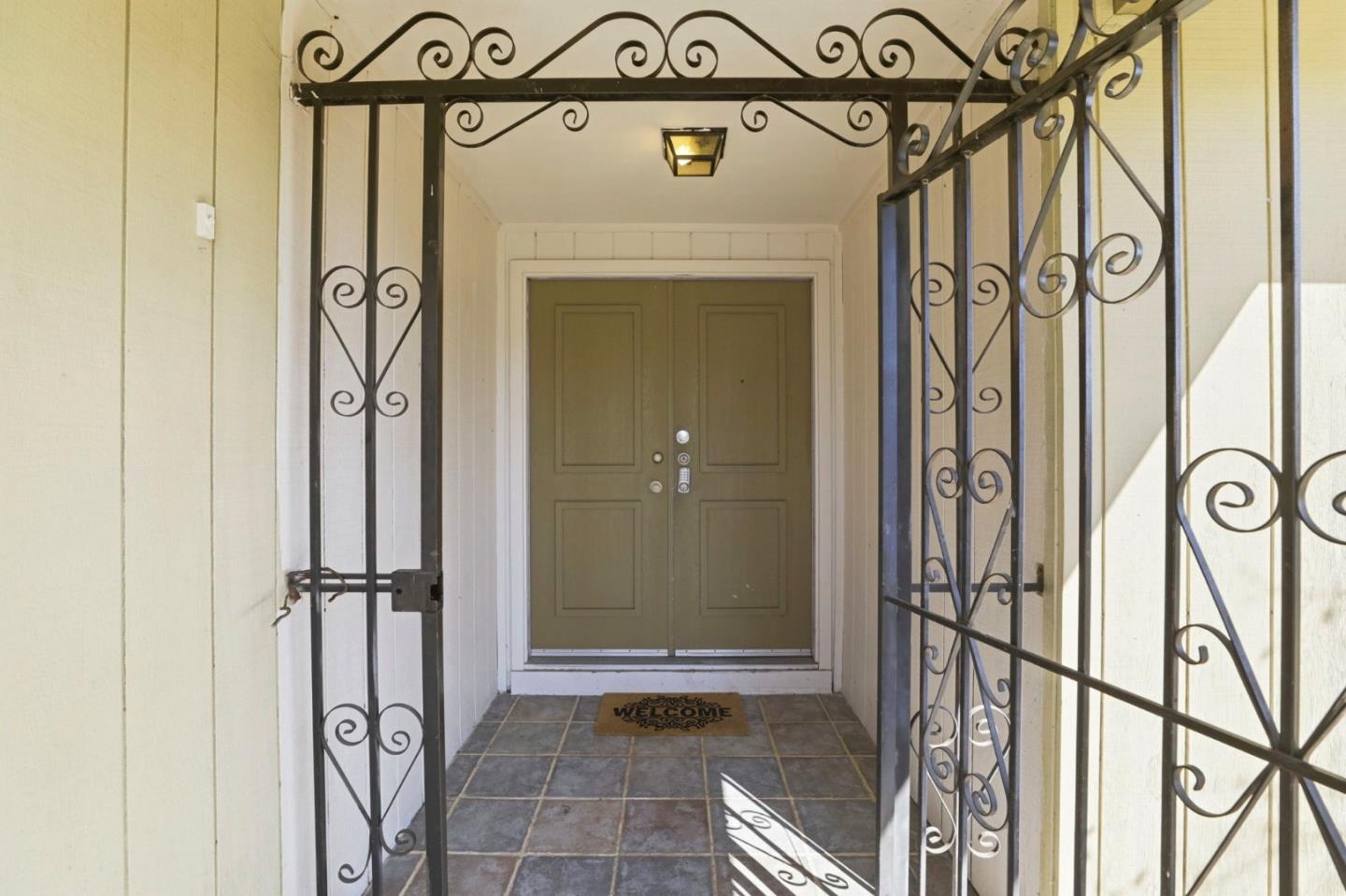 Detail Gallery Image 36 of 38 For 2834 Rainwood Ct, San Jose,  CA 95148 - 4 Beds | 2 Baths