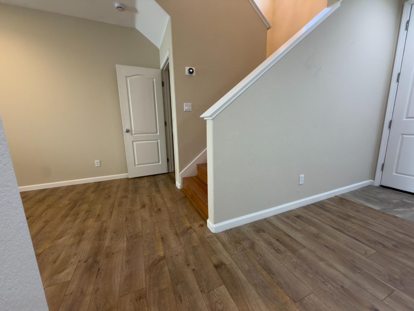 Detail Gallery Image 14 of 28 For 2189 Pomme Ct, San Jose,  CA 95125 - 3 Beds | 3 Baths