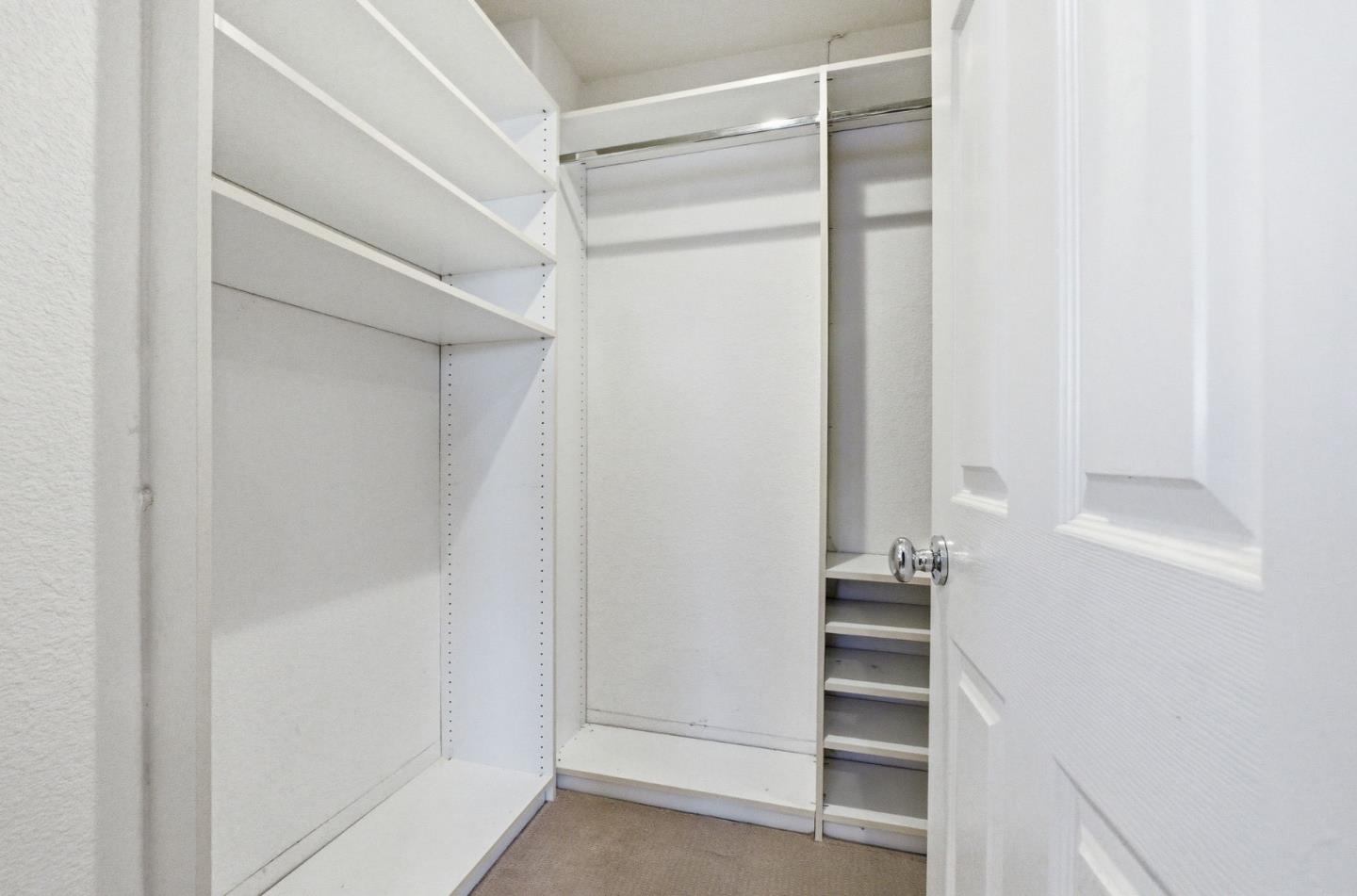 Detail Gallery Image 26 of 51 For 166 Kensington Cir, Hercules,  CA 94547 - 4 Beds | 3/1 Baths