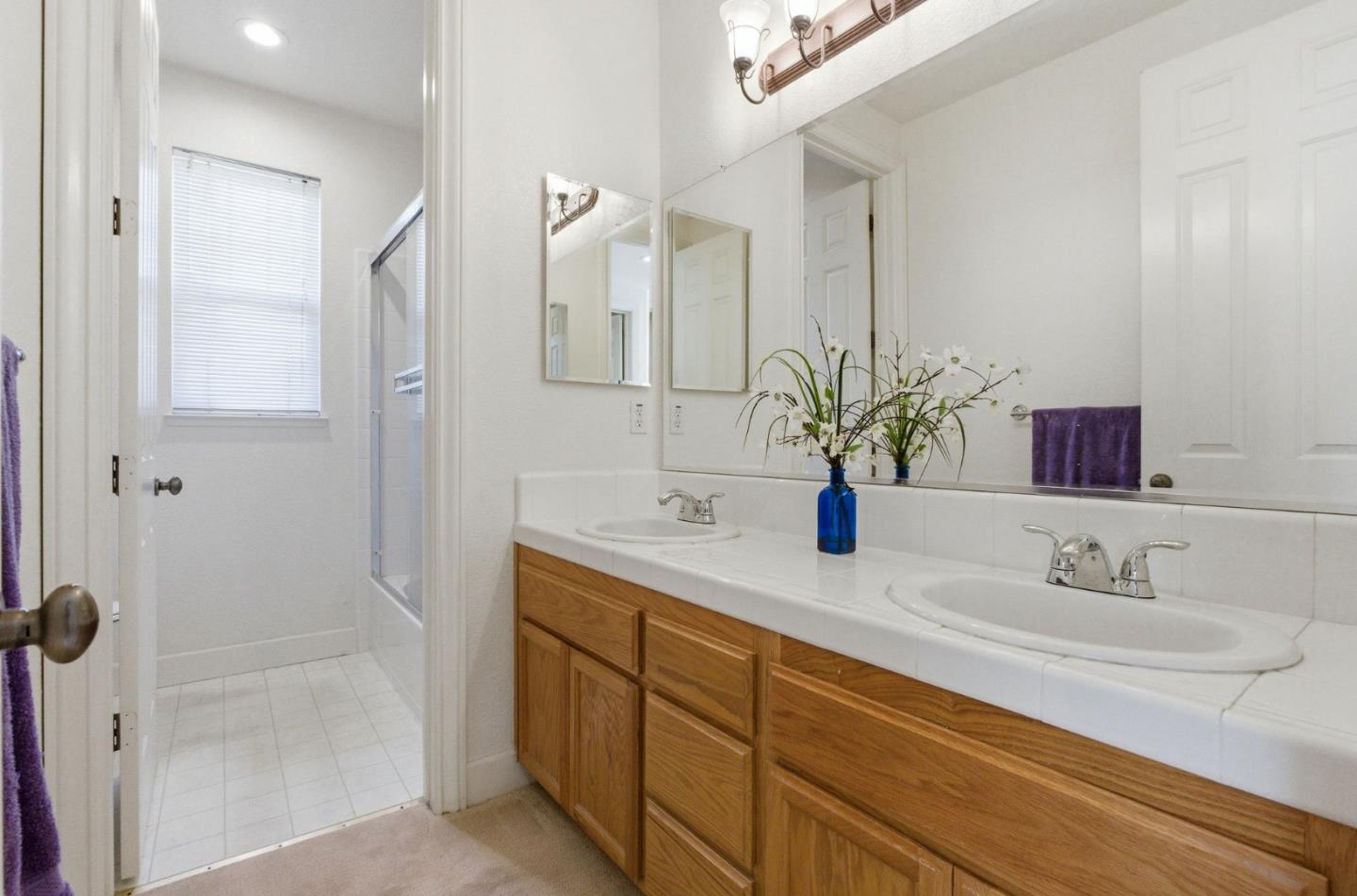 Detail Gallery Image 31 of 51 For 166 Kensington Cir, Hercules,  CA 94547 - 4 Beds | 3/1 Baths