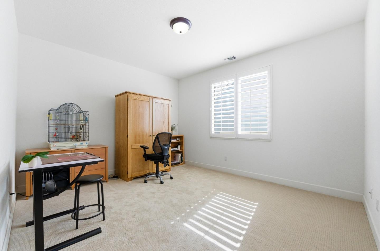 Detail Gallery Image 35 of 51 For 166 Kensington Cir, Hercules,  CA 94547 - 4 Beds | 3/1 Baths