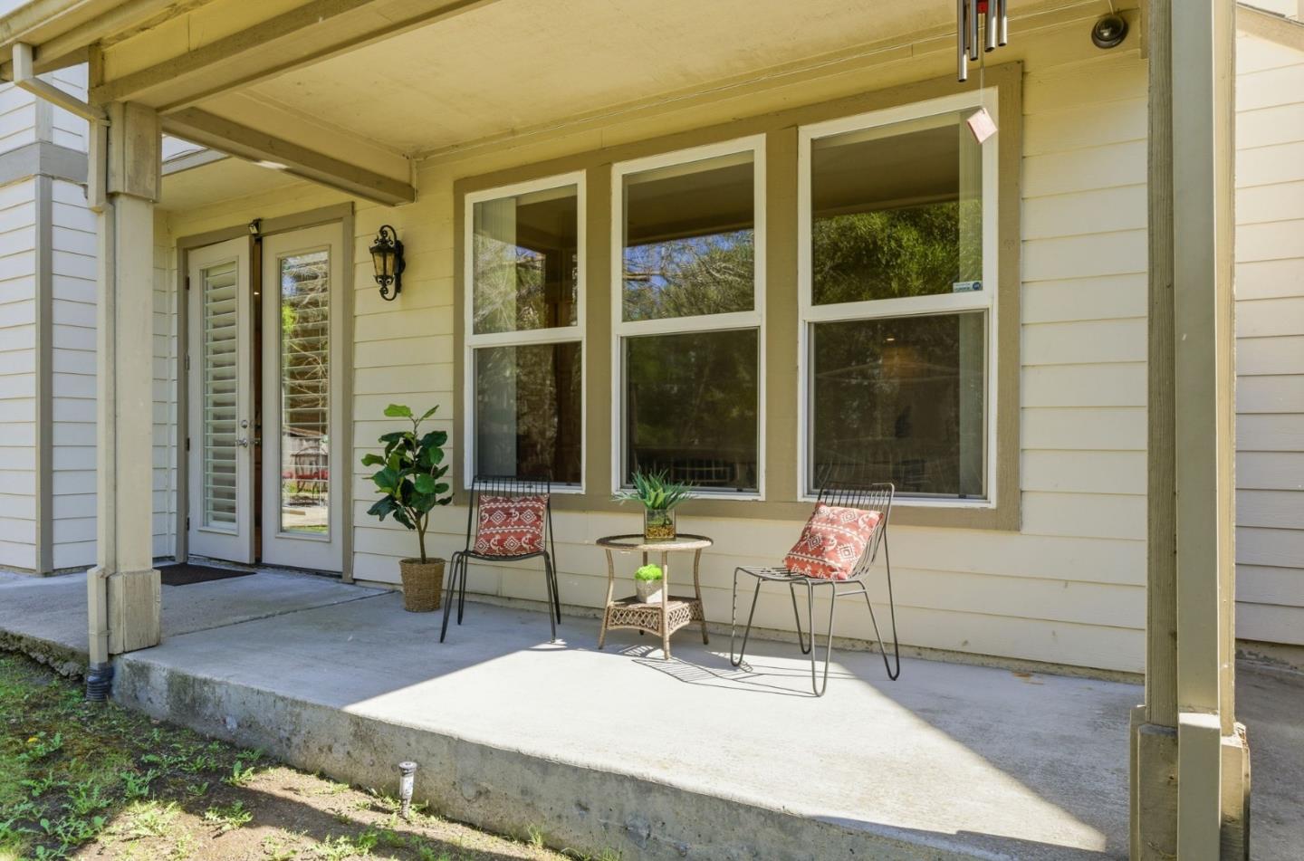 Detail Gallery Image 45 of 51 For 166 Kensington Cir, Hercules,  CA 94547 - 4 Beds | 3/1 Baths