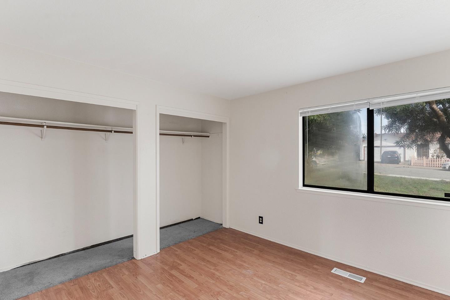 Detail Gallery Image 11 of 23 For 1169 Yosemite St, Seaside,  CA 93955 - 5 Beds | 2 Baths