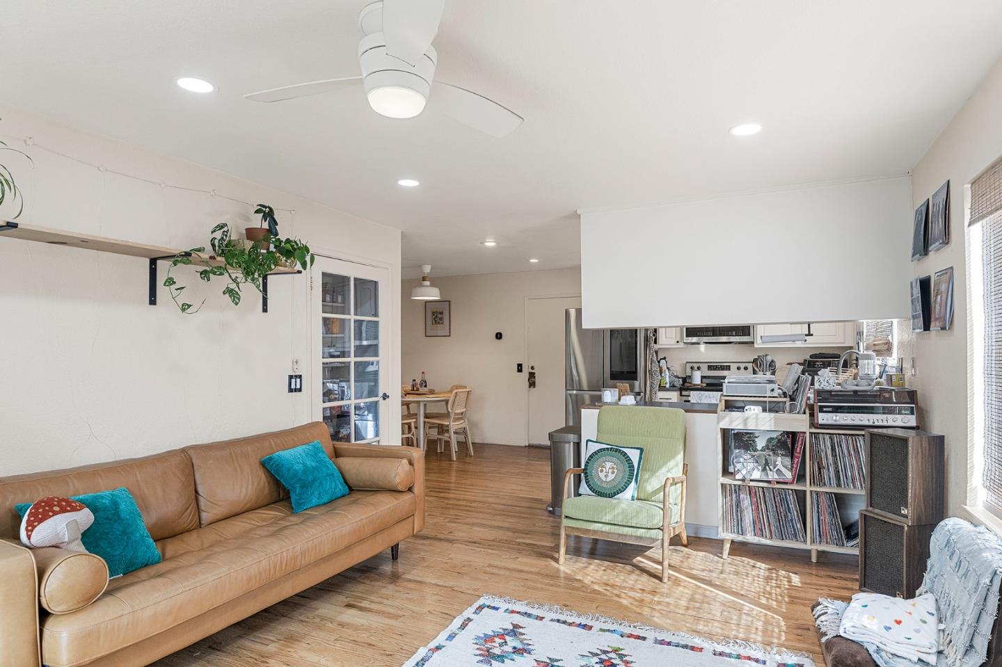 Detail Gallery Image 15 of 23 For 1169 Yosemite St, Seaside,  CA 93955 - 5 Beds | 2 Baths