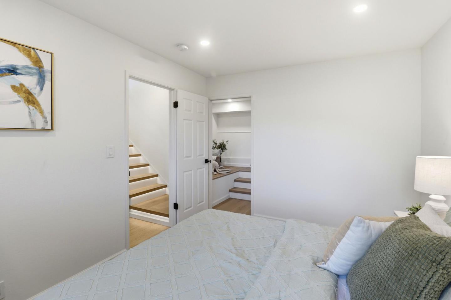 Detail Gallery Image 30 of 55 For 104 Winding Way, San Carlos,  CA 94070 - 3 Beds | 2 Baths