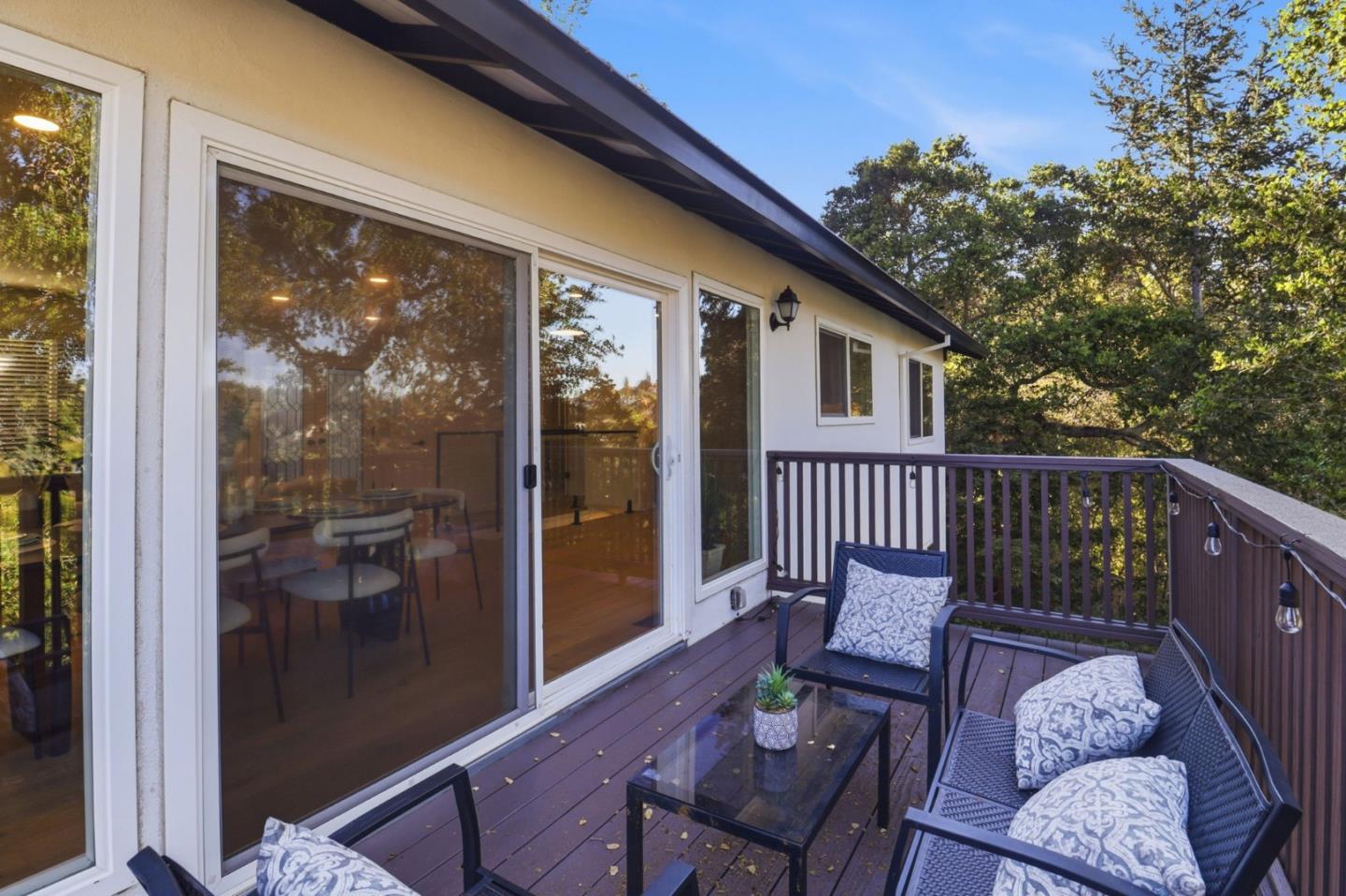 Detail Gallery Image 43 of 55 For 104 Winding Way, San Carlos,  CA 94070 - 3 Beds | 2 Baths