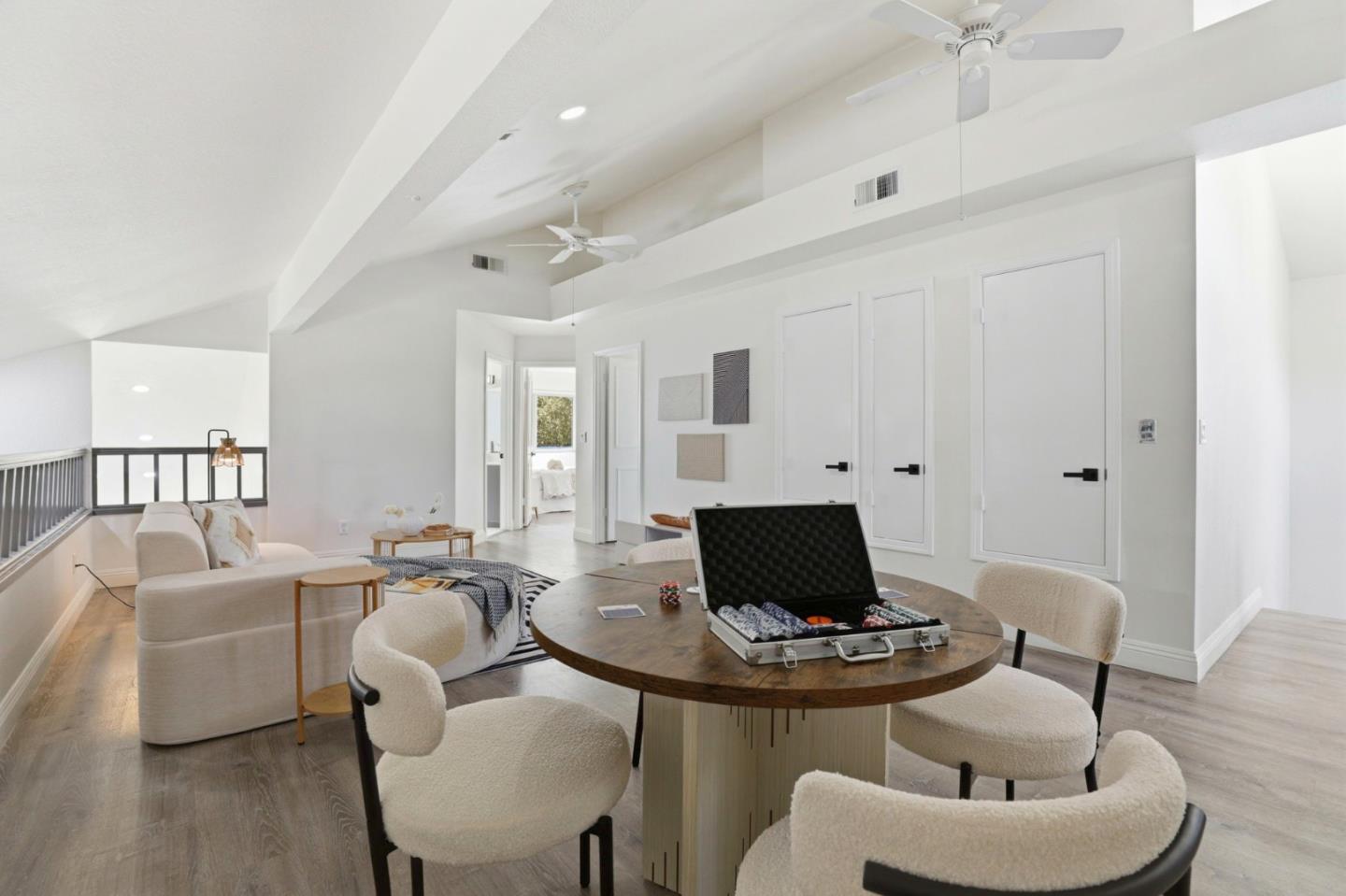 Detail Gallery Image 38 of 99 For 17112 Shady Lane Dr, Morgan Hill,  CA 95037 - 5 Beds | 4/1 Baths