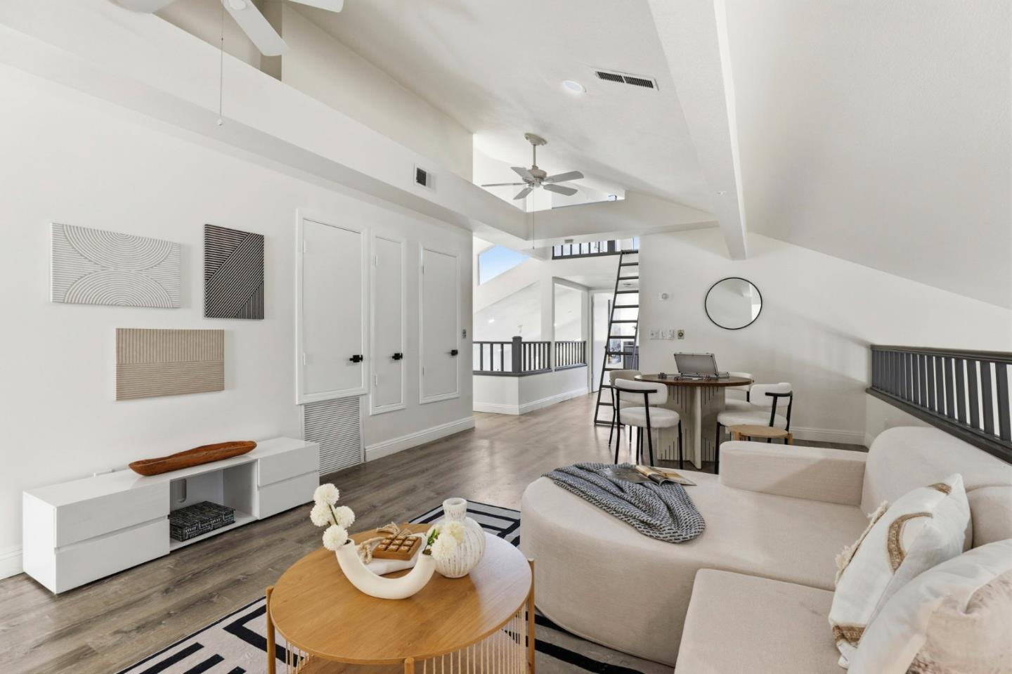 Detail Gallery Image 39 of 99 For 17112 Shady Lane Dr, Morgan Hill,  CA 95037 - 5 Beds | 4/1 Baths