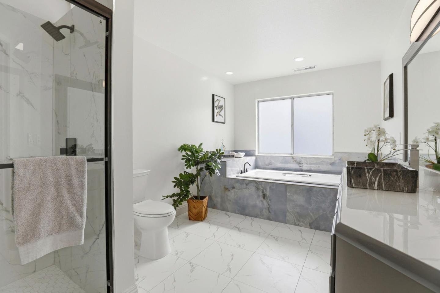 Detail Gallery Image 46 of 99 For 17112 Shady Lane Dr, Morgan Hill,  CA 95037 - 5 Beds | 4/1 Baths