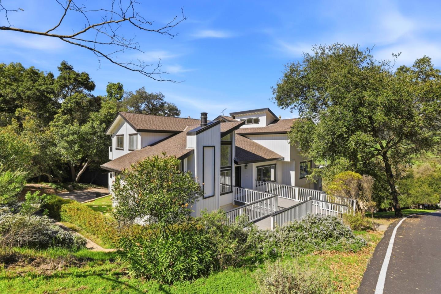 Detail Gallery Image 5 of 99 For 17112 Shady Lane Dr, Morgan Hill,  CA 95037 - 5 Beds | 4/1 Baths