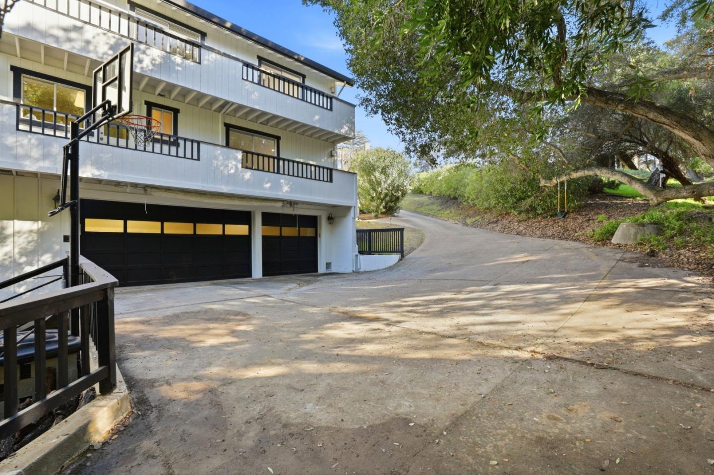 Detail Gallery Image 85 of 99 For 17112 Shady Lane Dr, Morgan Hill,  CA 95037 - 5 Beds | 4/1 Baths