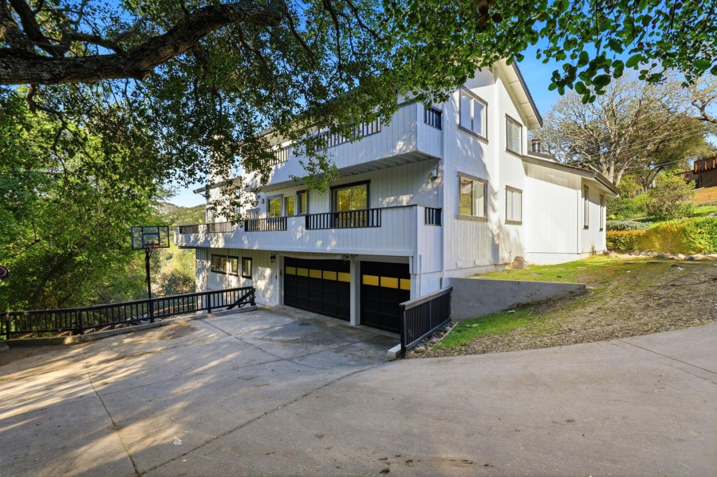 Detail Gallery Image 86 of 99 For 17112 Shady Lane Dr, Morgan Hill,  CA 95037 - 5 Beds | 4/1 Baths