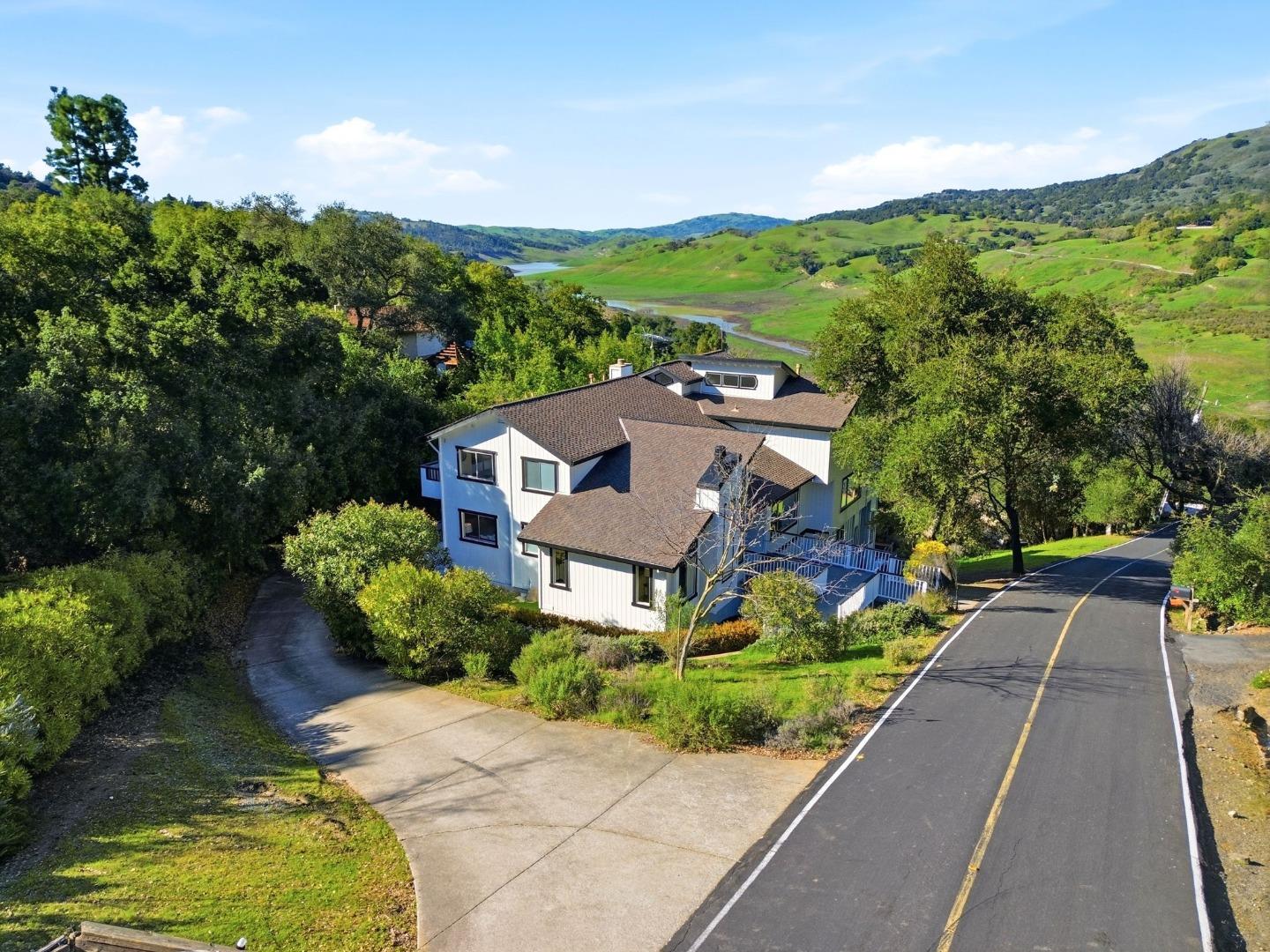 Detail Gallery Image 87 of 99 For 17112 Shady Lane Dr, Morgan Hill,  CA 95037 - 5 Beds | 4/1 Baths