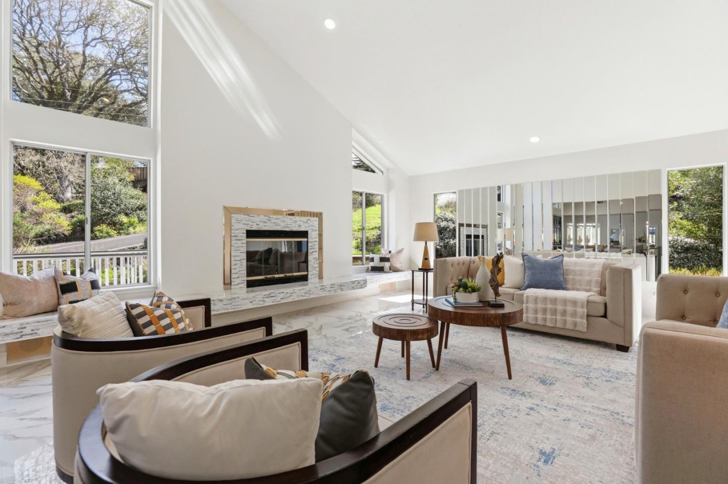 Detail Gallery Image 9 of 99 For 17112 Shady Lane Dr, Morgan Hill,  CA 95037 - 5 Beds | 4/1 Baths