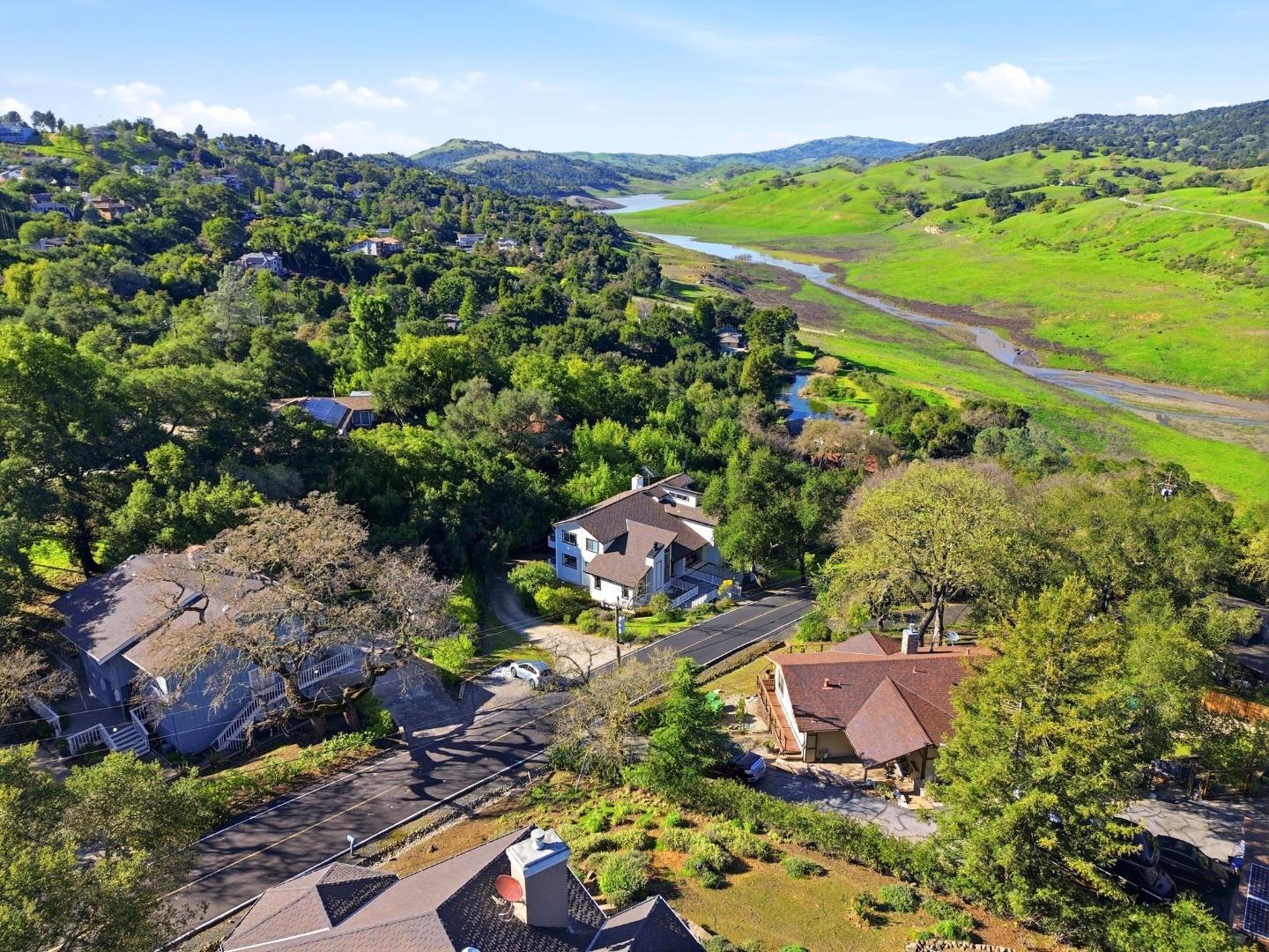 Detail Gallery Image 92 of 99 For 17112 Shady Lane Dr, Morgan Hill,  CA 95037 - 5 Beds | 4/1 Baths