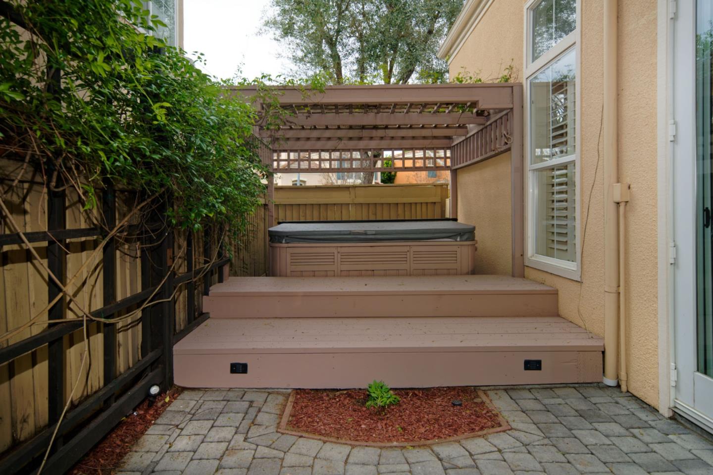 Detail Gallery Image 48 of 65 For 5805 Chambertin Dr, San Jose,  CA 95118 - 3 Beds | 2/1 Baths