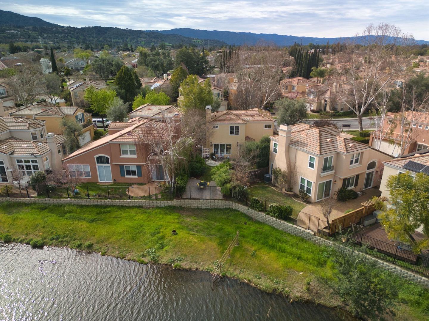 Detail Gallery Image 59 of 65 For 5805 Chambertin Dr, San Jose,  CA 95118 - 3 Beds | 2/1 Baths