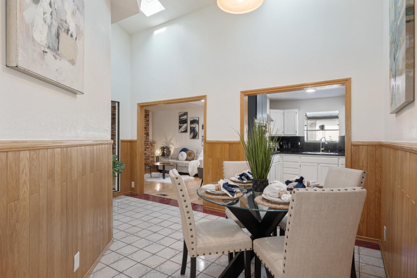 Detail Gallery Image 7 of 25 For 563 N 21st St, San Jose,  CA 95112 - 3 Beds | 2/1 Baths