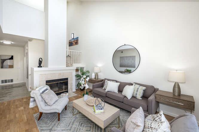 Photo #4: ML82036597 Listing: Photo #4