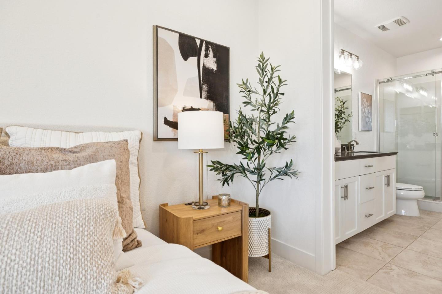 Photo #20: ML82036598 Listing: Photo #20