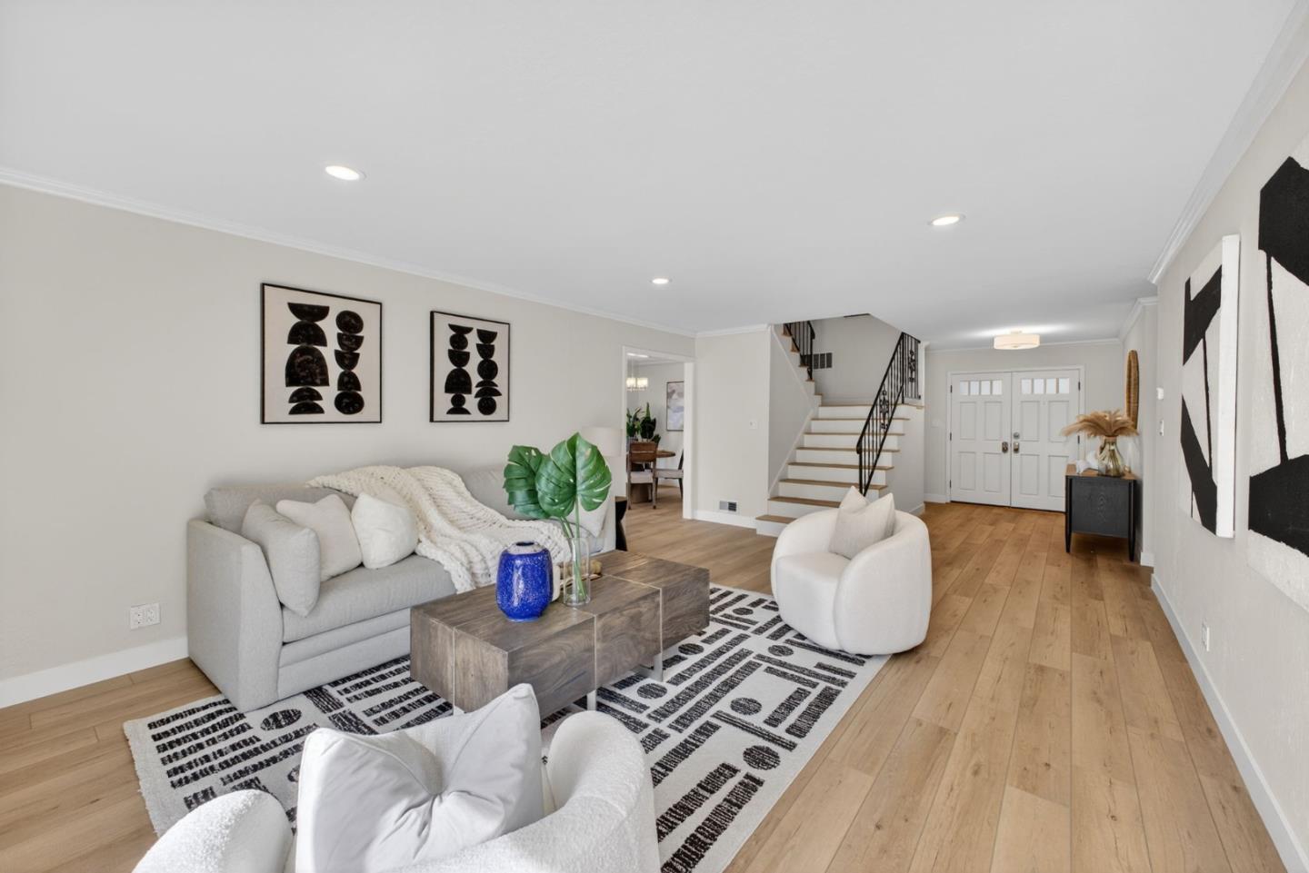 Detail Gallery Image 2 of 33 For 632 Lanfair Dr, San Jose,  CA 95136 - 5 Beds | 3 Baths