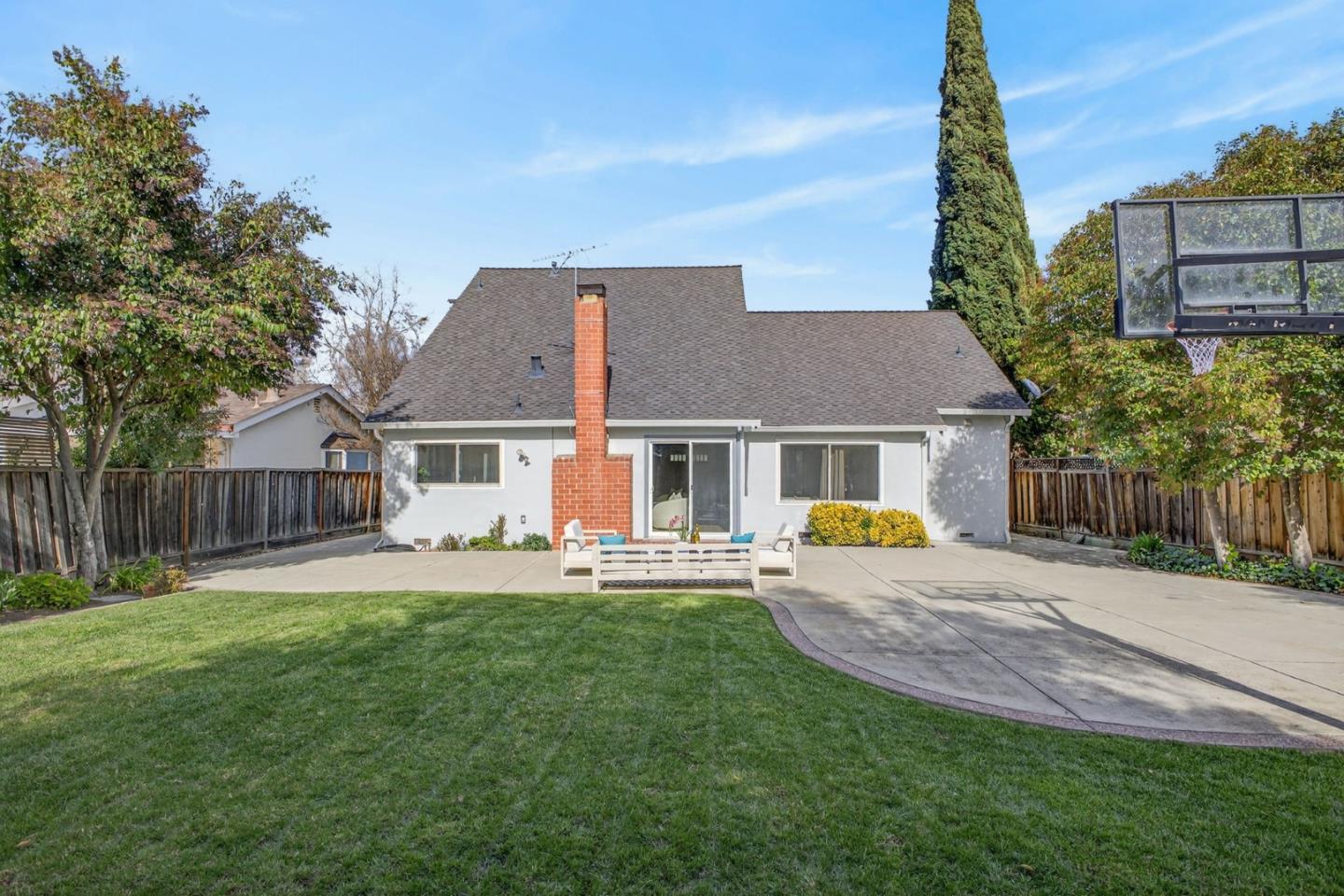 Detail Gallery Image 29 of 33 For 632 Lanfair Dr, San Jose,  CA 95136 - 5 Beds | 3 Baths