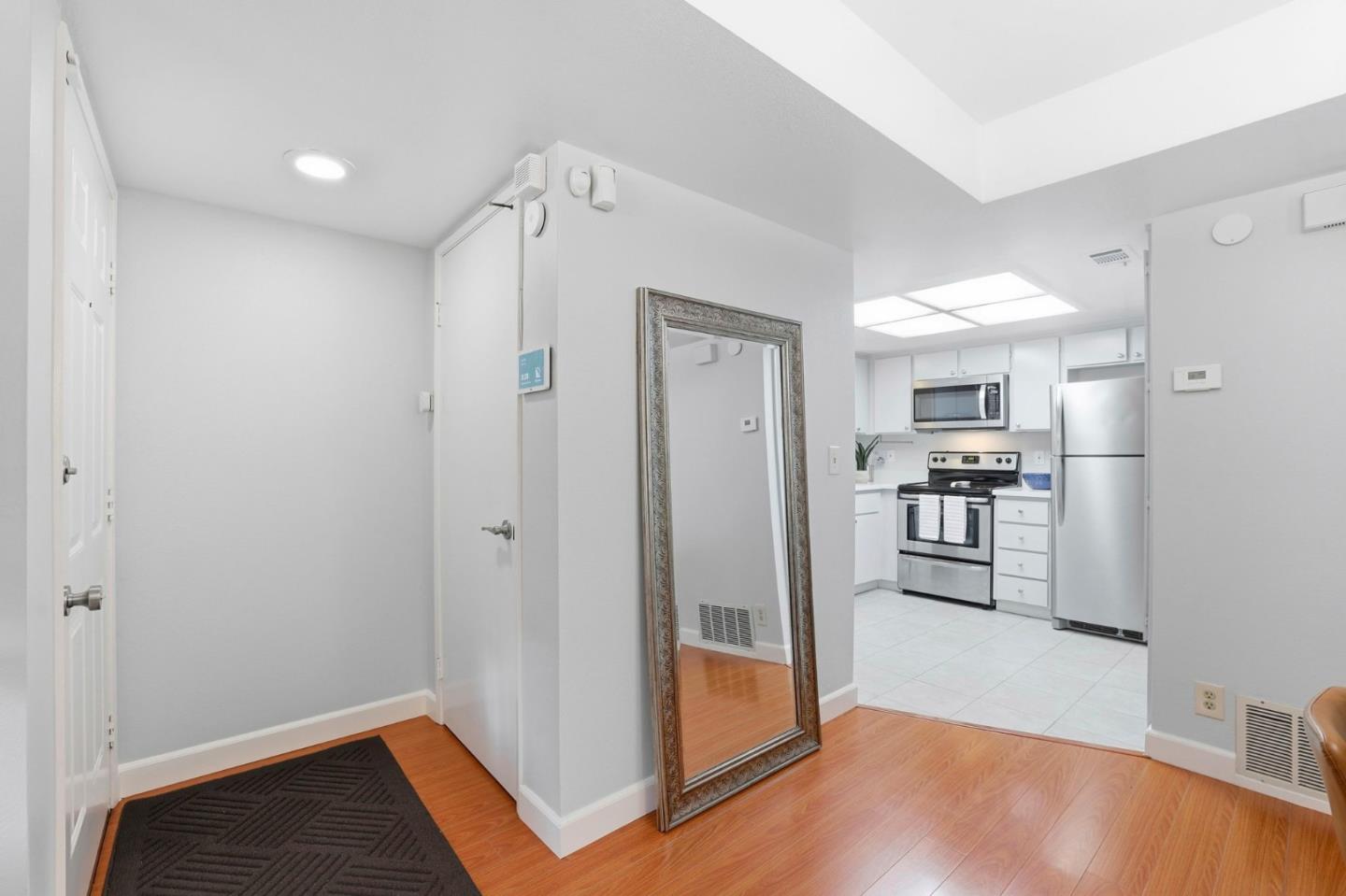 Detail Gallery Image 3 of 23 For 2465 Sequester Ct, San Jose,  CA 95133 - 2 Beds | 2 Baths