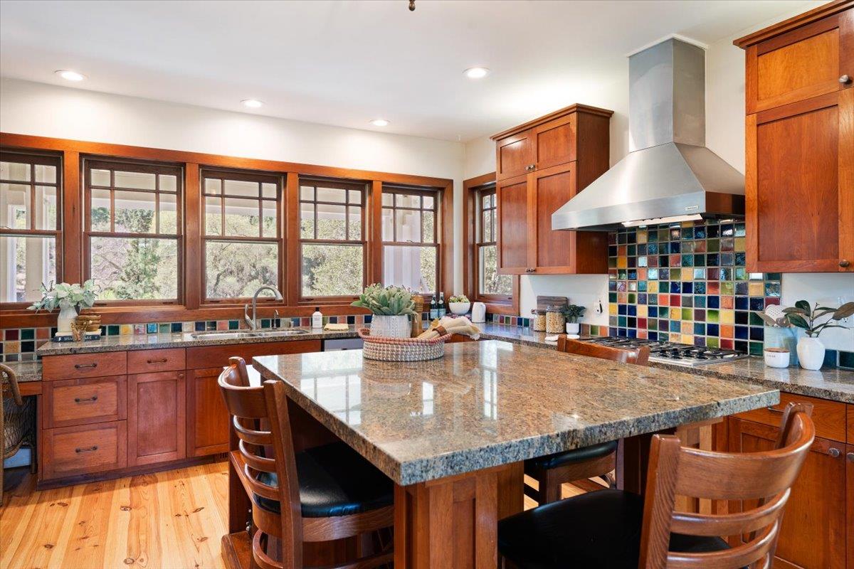 18101 Idylwild Road, Los Gatos, CA, 95033