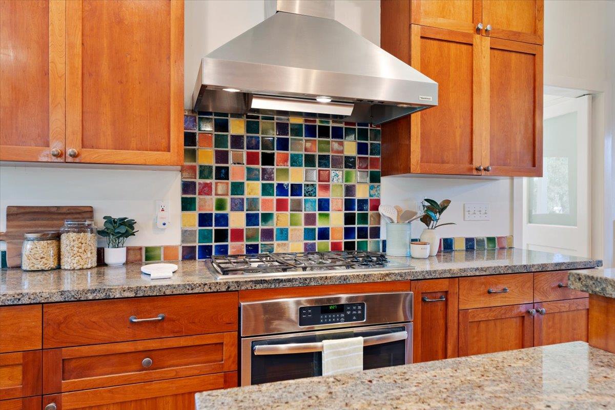 18101 Idylwild Road, Los Gatos, CA, 95033