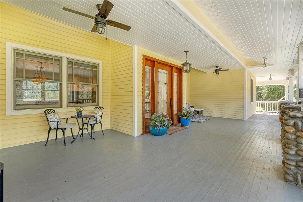 Detail Gallery Image 3 of 58 For 18101 Idylwild Rd, Los Gatos,  CA 95033 - 4 Beds | 2/1 Baths