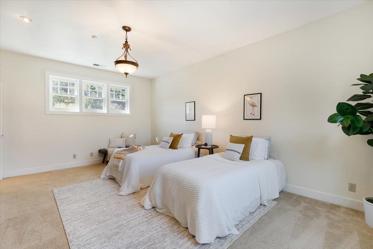 Detail Gallery Image 42 of 58 For 18101 Idylwild Rd, Los Gatos,  CA 95033 - 4 Beds | 2/1 Baths