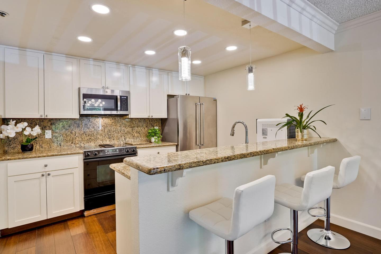 Detail Gallery Image 12 of 43 For 3715 Terstena Place #110,  Santa Clara,  CA 95051 - 2 Beds | 2 Baths