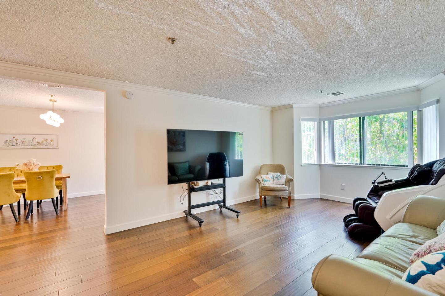 Detail Gallery Image 8 of 43 For 3715 Terstena Place #110,  Santa Clara,  CA 95051 - 2 Beds | 2 Baths