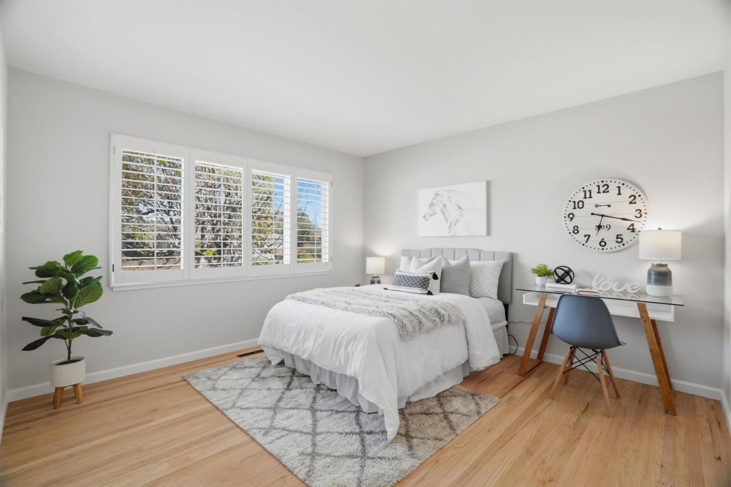 Detail Gallery Image 19 of 44 For 18940 Westview Dr, Saratoga,  CA 95070 - 3 Beds | 2/1 Baths