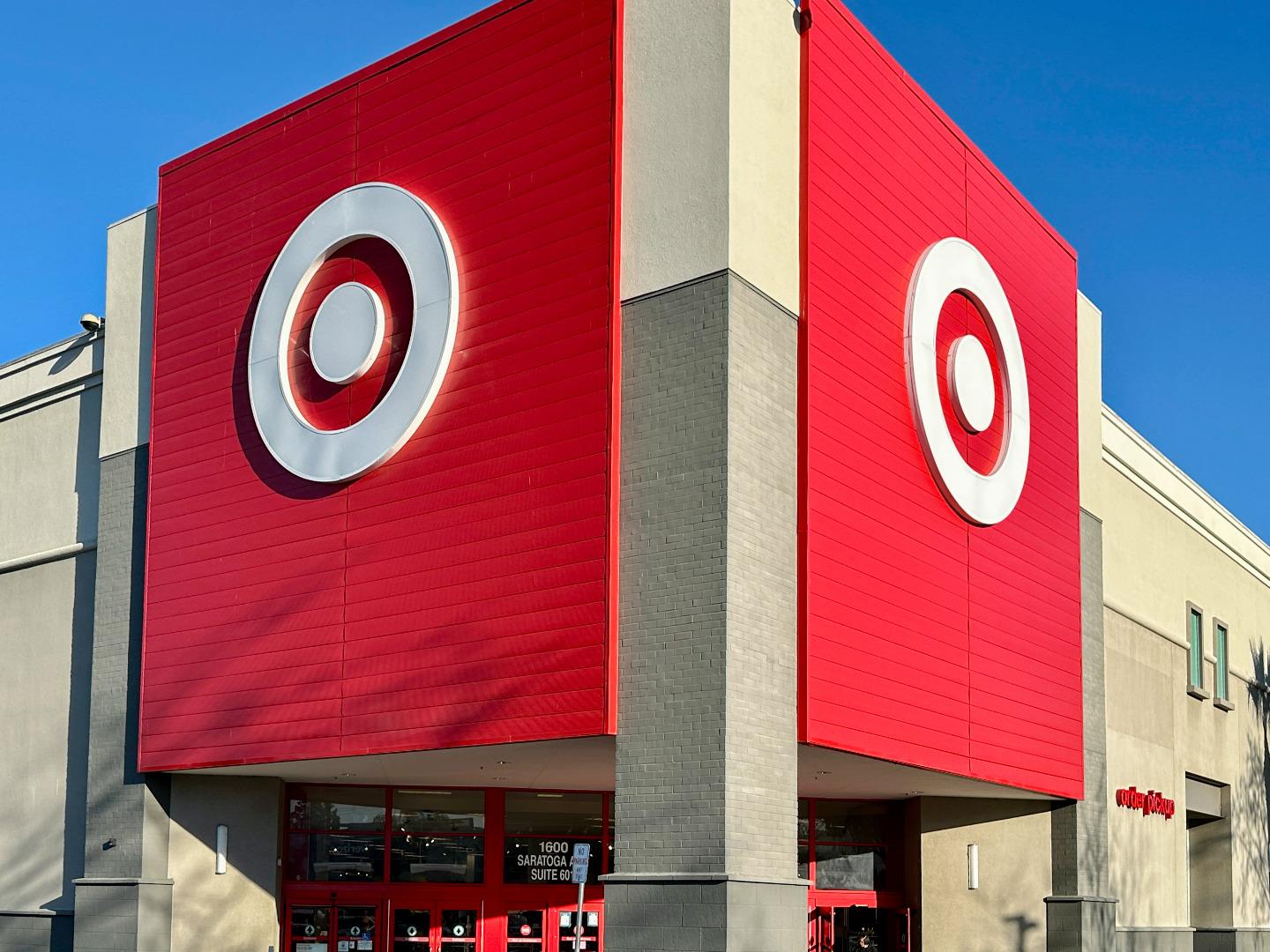 Detail Gallery Image 39 of 44 For 18940 Westview Dr, Saratoga,  CA 95070 - 3 Beds | 2/1 Baths