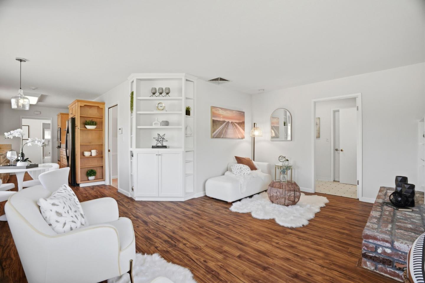 Detail Gallery Image 8 of 44 For 18940 Westview Dr, Saratoga,  CA 95070 - 3 Beds | 2/1 Baths