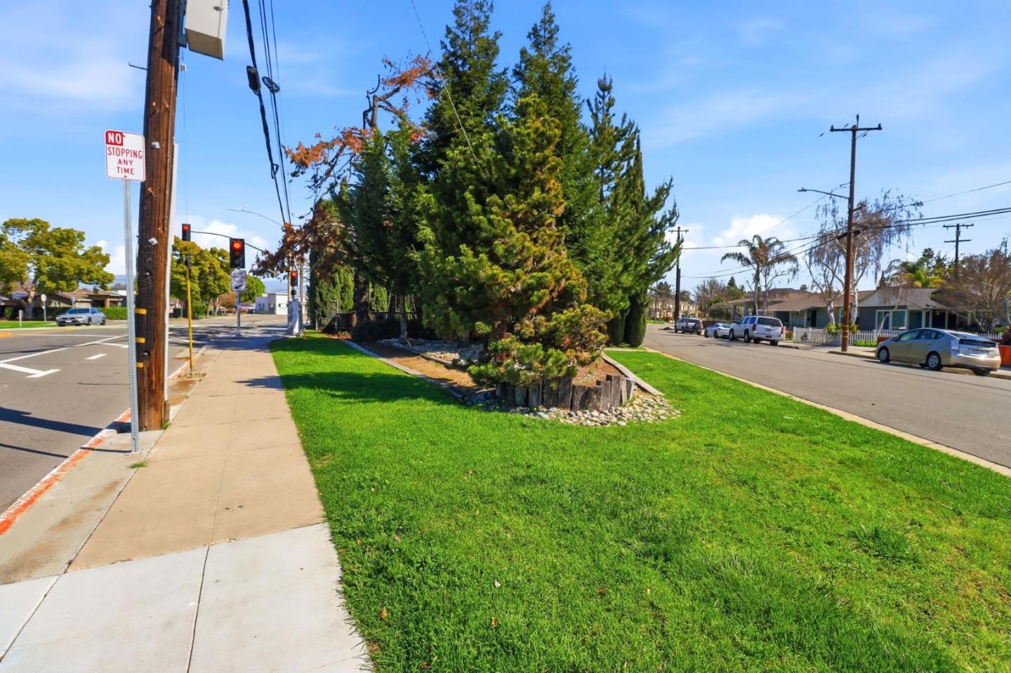 Detail Gallery Image 10 of 11 For 702 Minnesota Ave, San Jose,  CA 95125 - – Beds | – Baths