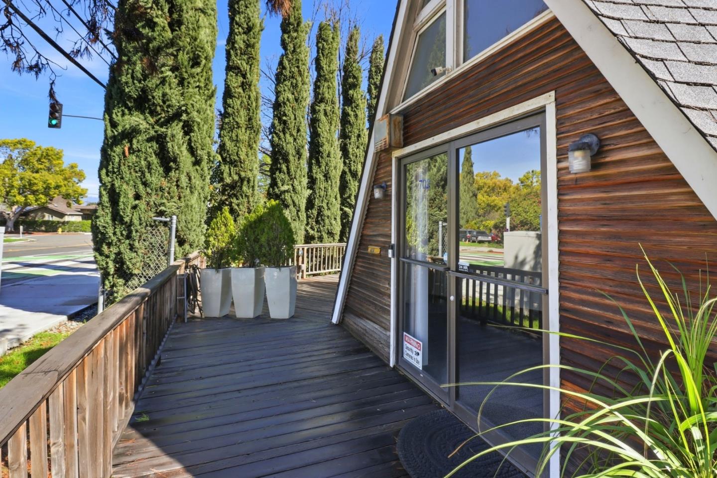 Detail Gallery Image 7 of 11 For 702 Minnesota Ave, San Jose,  CA 95125 - – Beds | – Baths