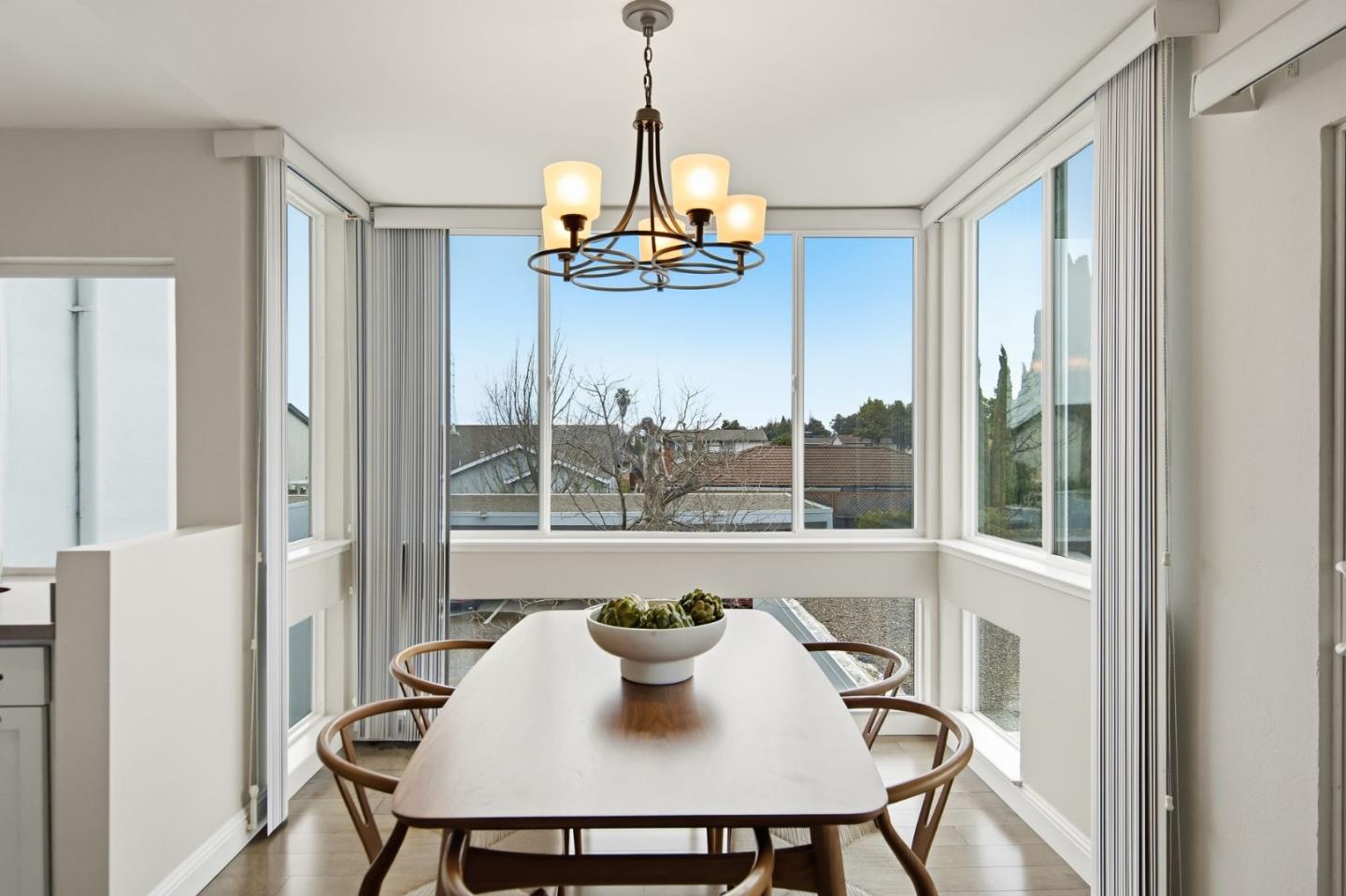 Detail Gallery Image 14 of 31 For 1075 Shell Blvd #7,  Foster City,  CA 94404 - 2 Beds | 2 Baths